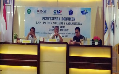 Audit Internal: Persiapan Pembentukan LSP P1 SMK Negeri 8 Samarinda